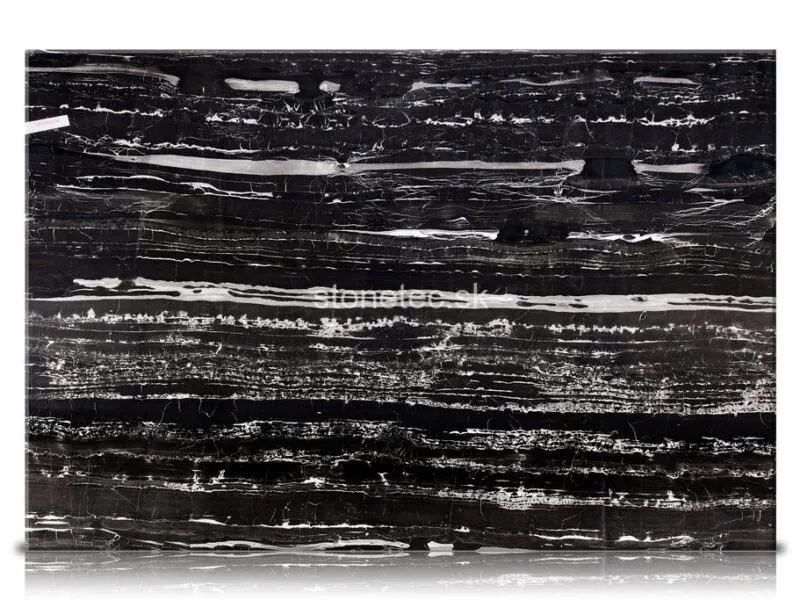interierovy-prirodny-mramor-ciernej-farby-s-bielou-kresbou-nero-argento interierovy-prirodny-mramor-ciernej-farby-s-bielou-kresbou-nero-argento