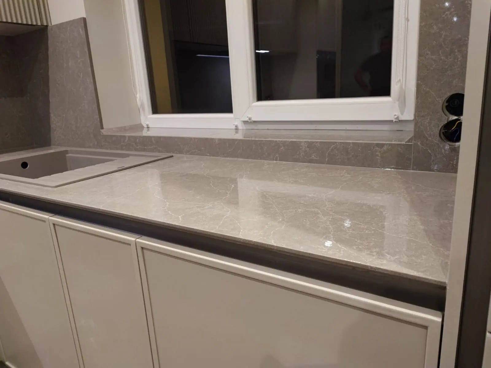 9050 Gris Fonce – Obrázok 13